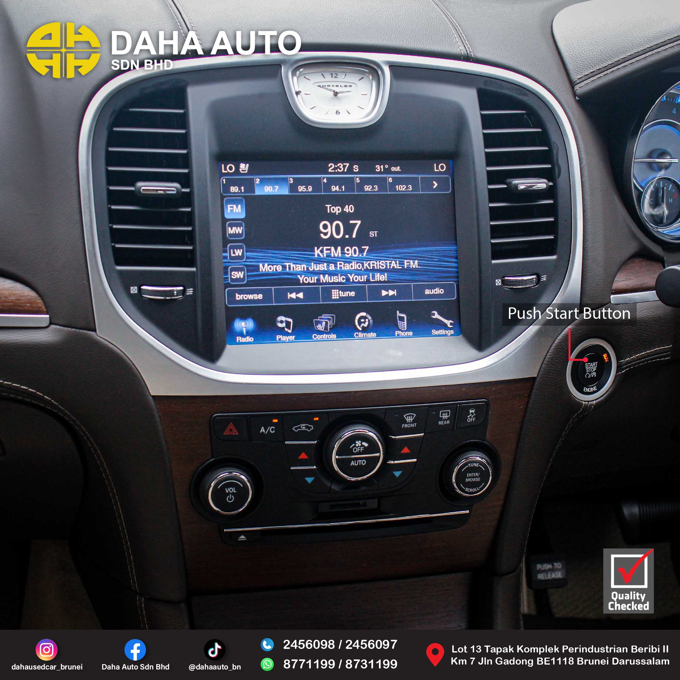 Chrysler 300C Luxury Series