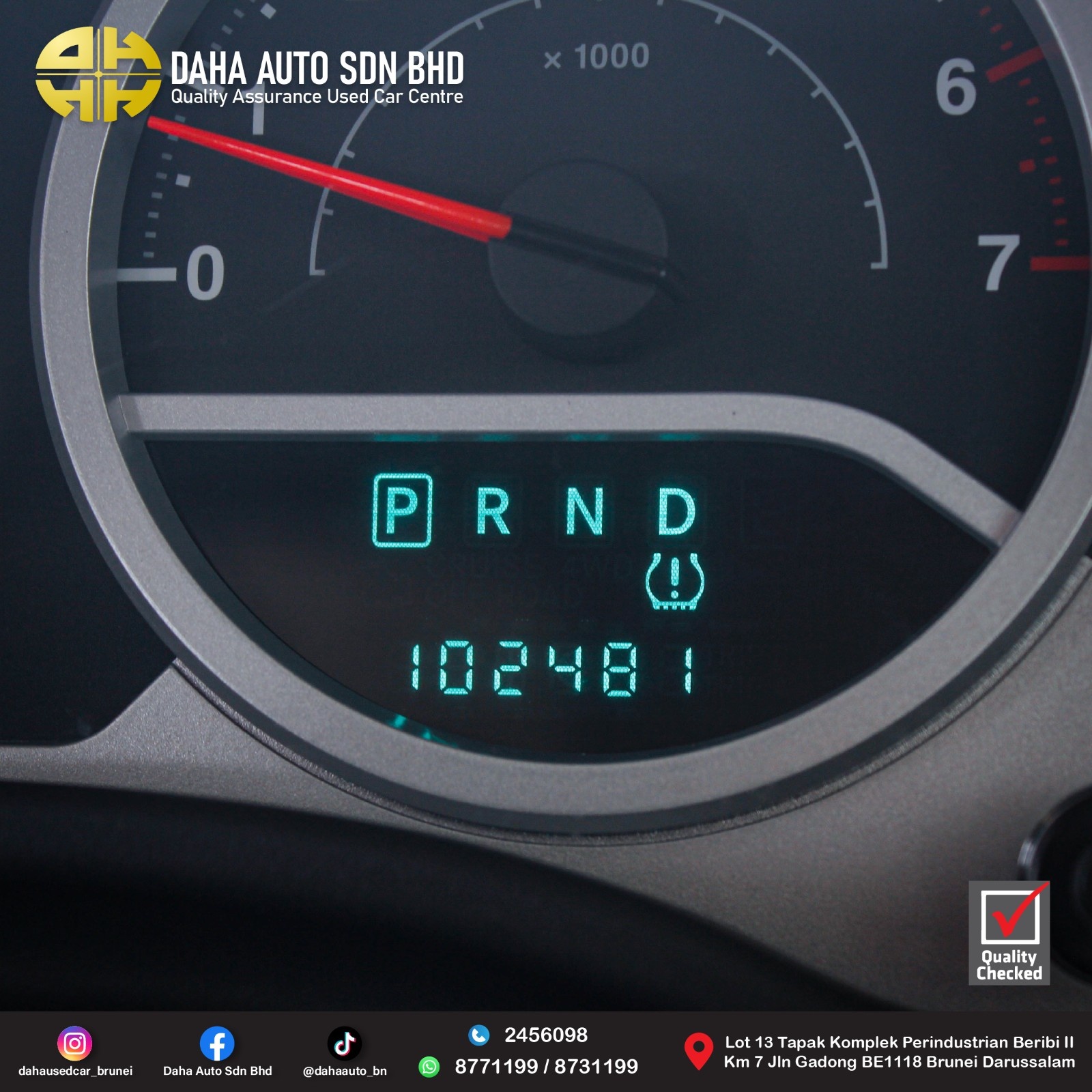 JEEP WRANGLER UNLIMITED SAHARA 3.8 (A) 2011