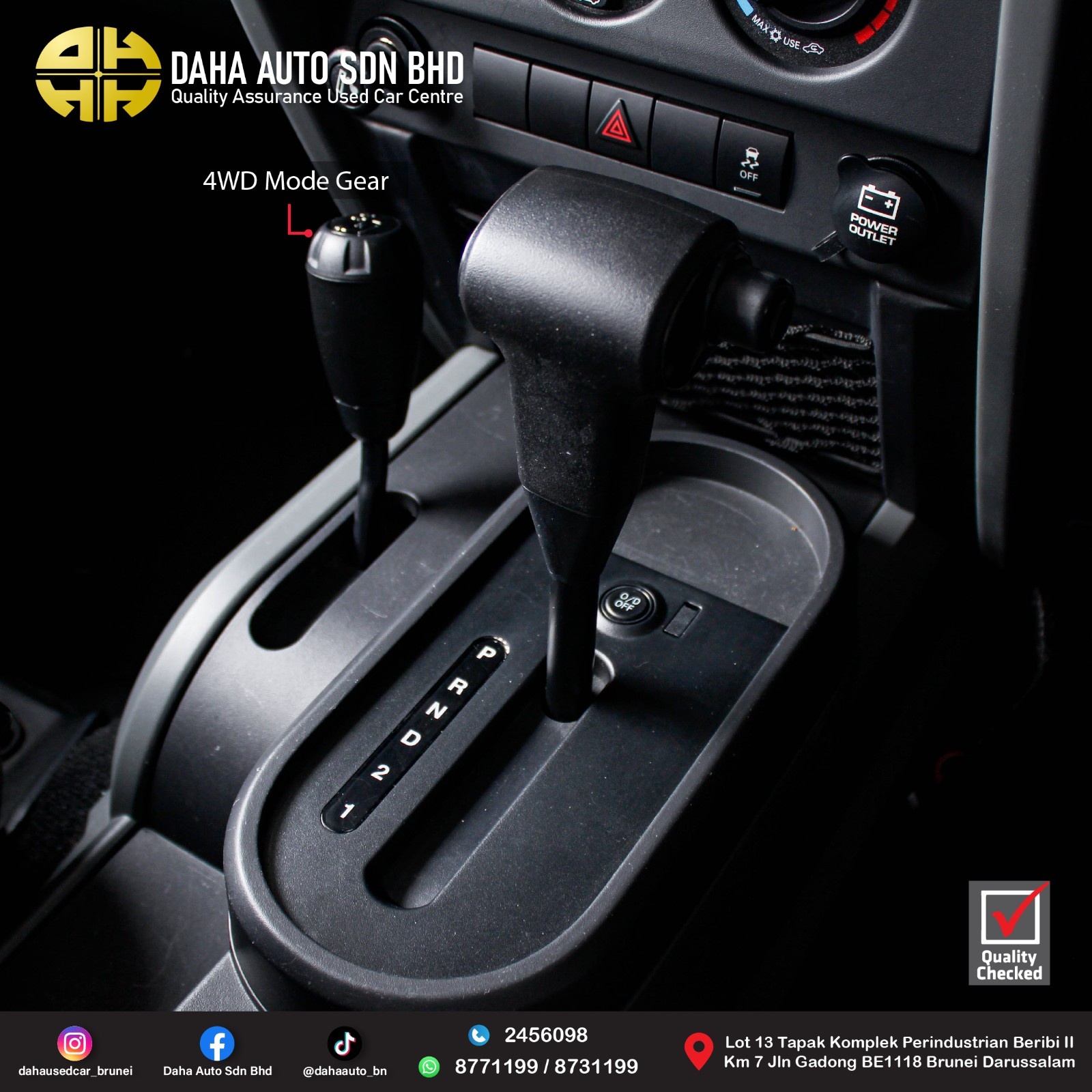 JEEP WRANGLER UNLIMITED SAHARA 3.8 (A) 2011