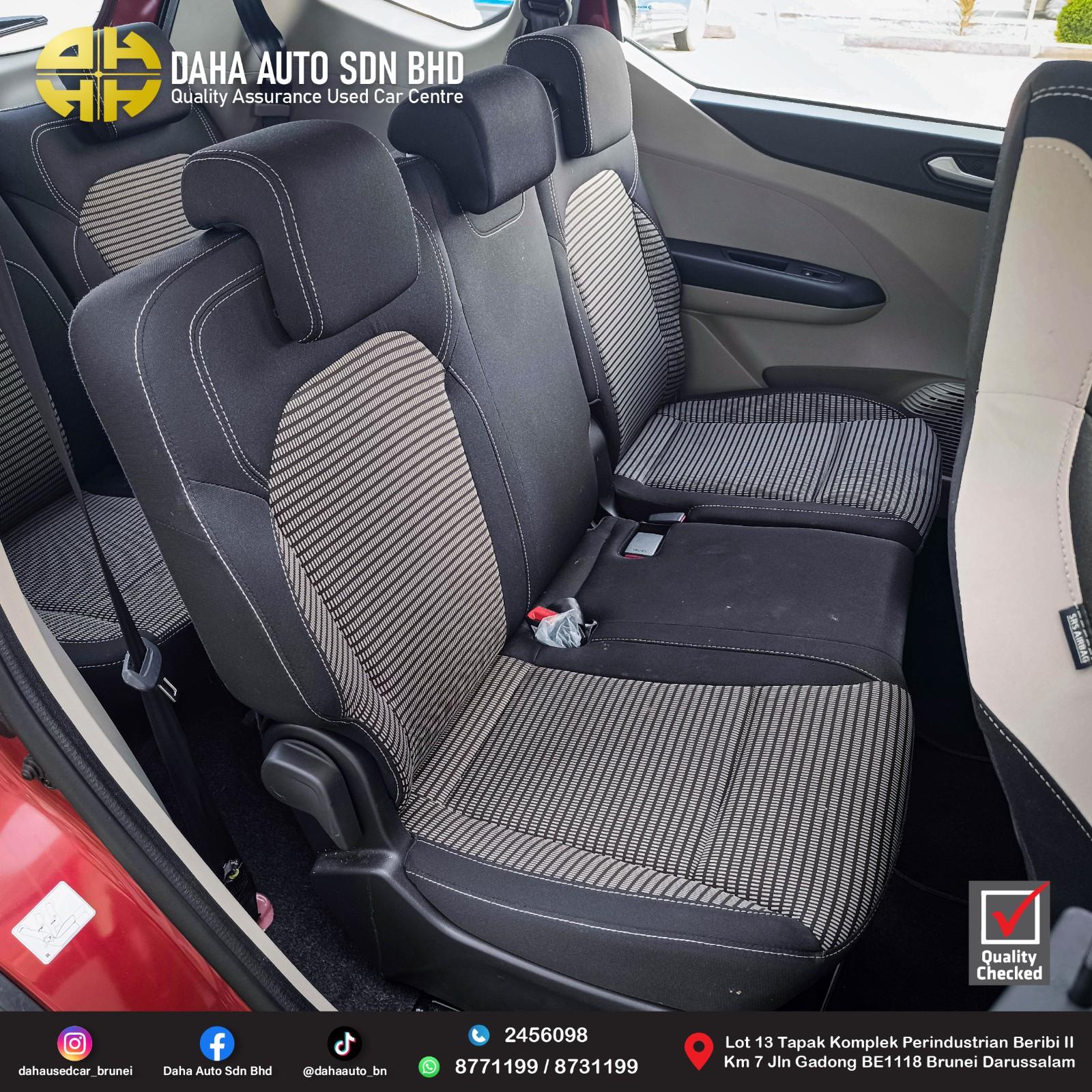 Renault Triber RXZ 1.0 (A) 2025